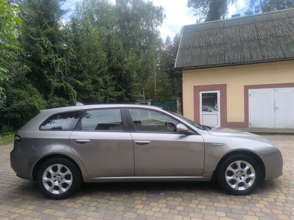 Alfa Romeo 159,,,1,9jtd 2007r klimatyzacja elektryka bdb stan