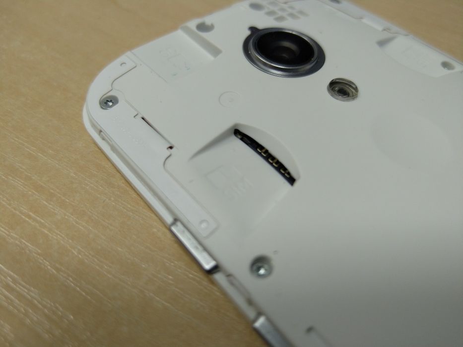 Smartfon Motorola Moto G2 XT1068 8GB DualSIM