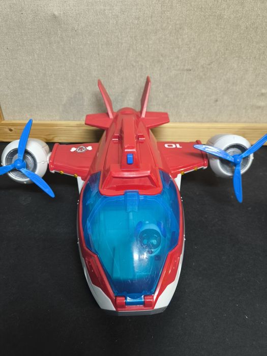 Avião Patrulha Pata 10
Avião de brinquedo da Patrulha Pata, com detalh