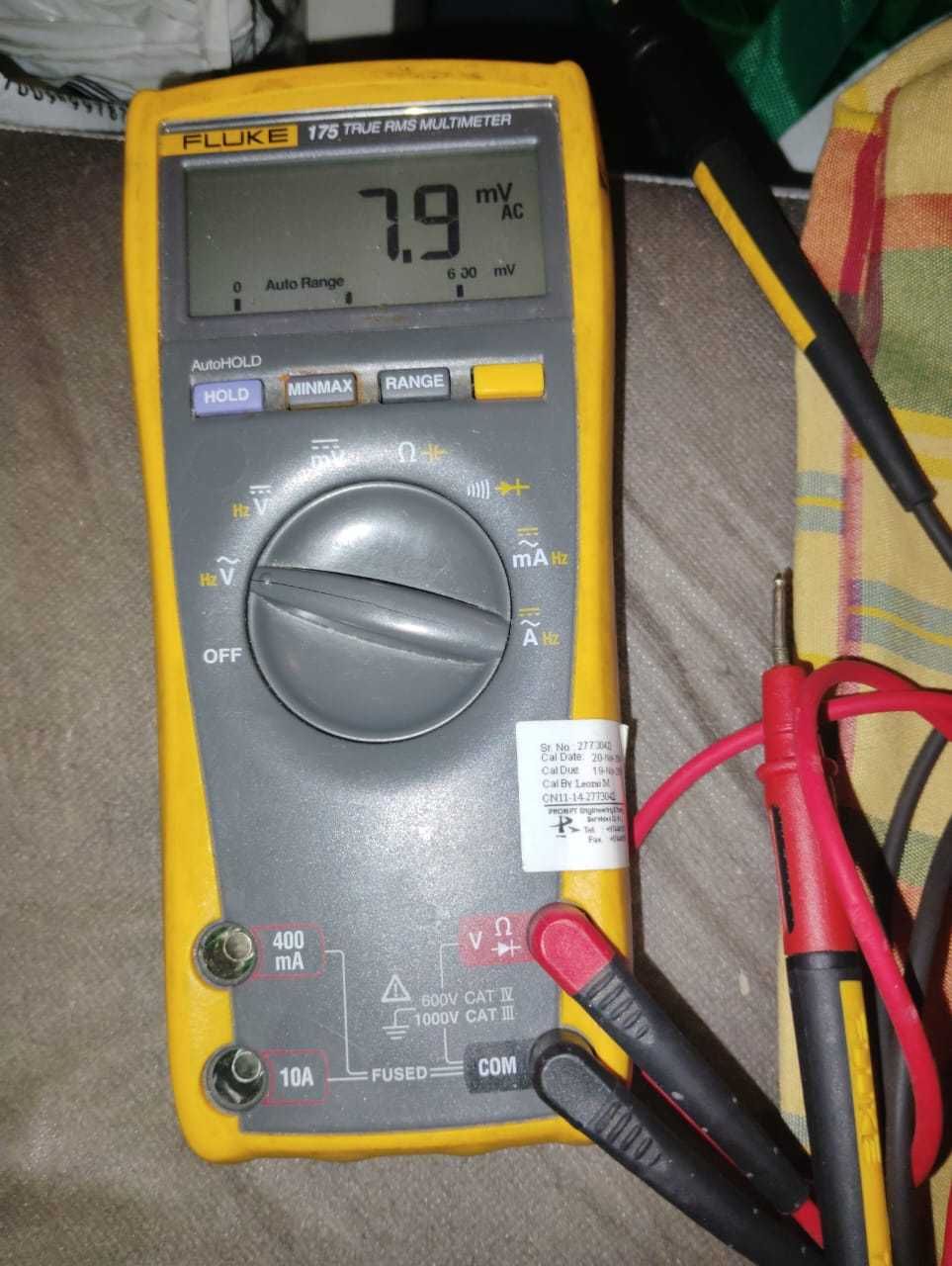 Fluke 175 rms multimeter , 1000v, cat 3 / 600V /cat 4, calibrated 2014