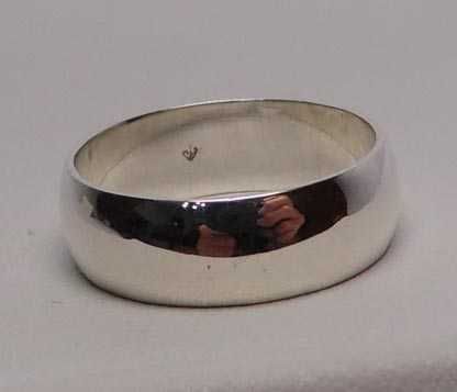 Srebrna gładka półokrągła obrączka  R.12. 6 mm.