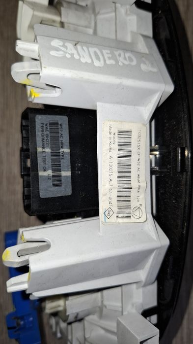 Блок управління пічкою Renault Sandero