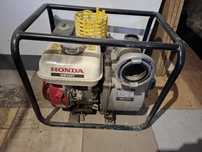 Motopompa Honda WB30XT
