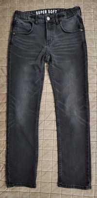Spodnie jeans czarne dla chłopca rozmiar 158
