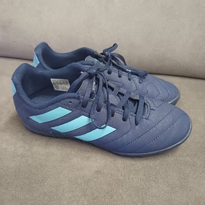 Buty piłkarskie turfy Adidas Goletto rozm. 35,5