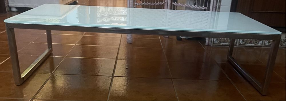 Mesa de vidro para decoração