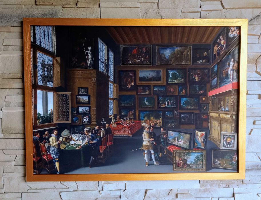 Obraz na płótnie - Znawcy w pokoju ozdobionym obrazami, 50x70cm