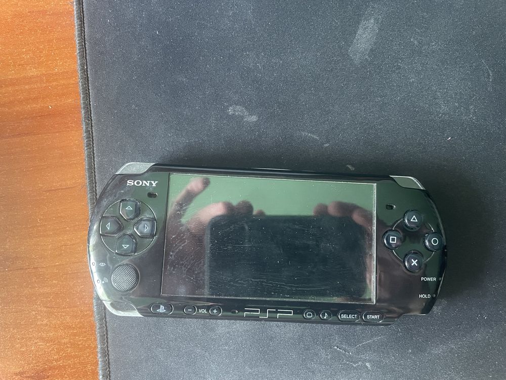 PSP3008 playstation portable