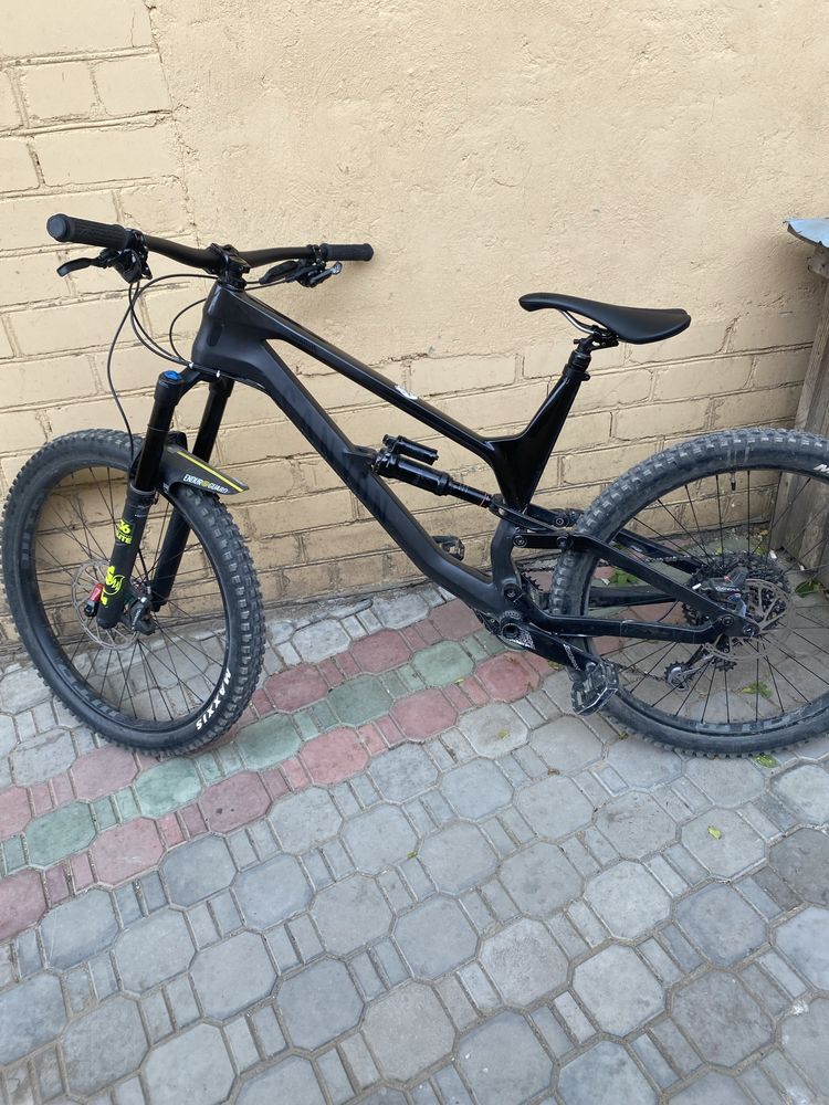 Canyon Torque CF XL