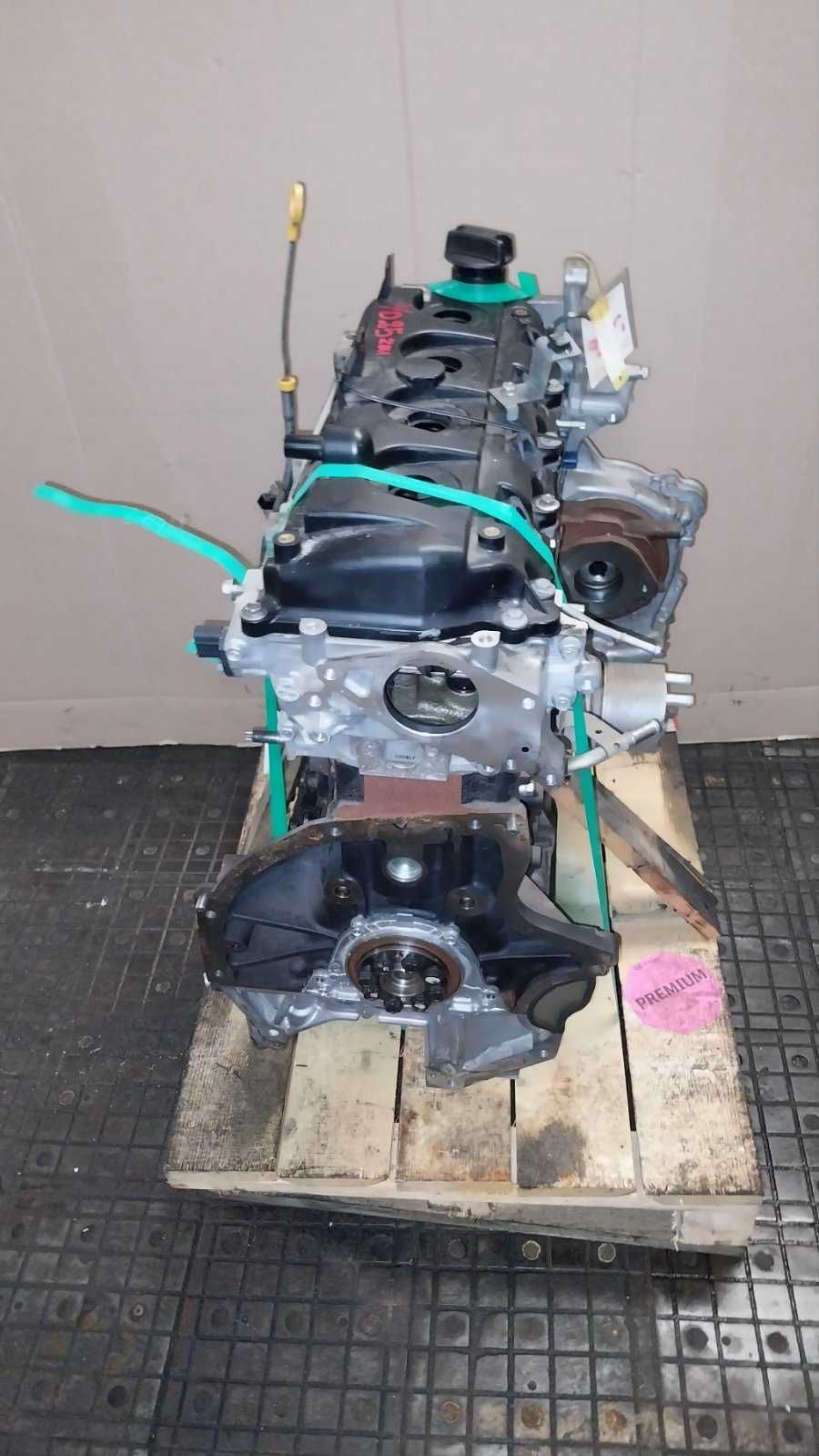 Silnik Słupek Nissan Navara 2.5 dci yd25 Uszkodzony