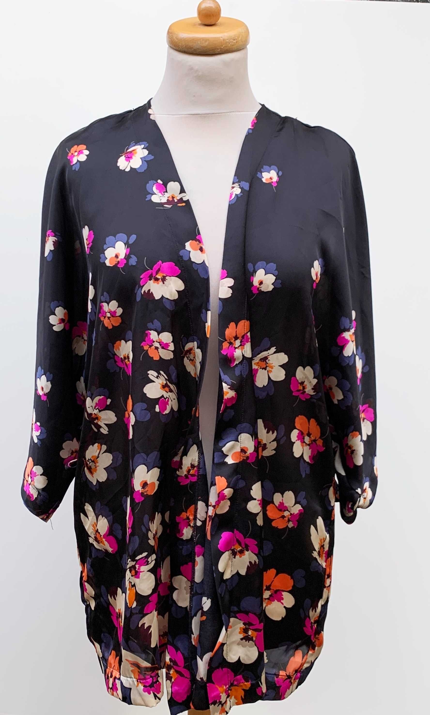 Kimono Narzutka Czarne H&M One Size Kwiaty