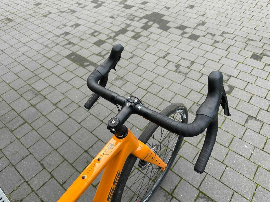 Szosa KROSS Esker 7.0 S Tubless SPD GRX Pirelli Cinturato Evo MUC OFF