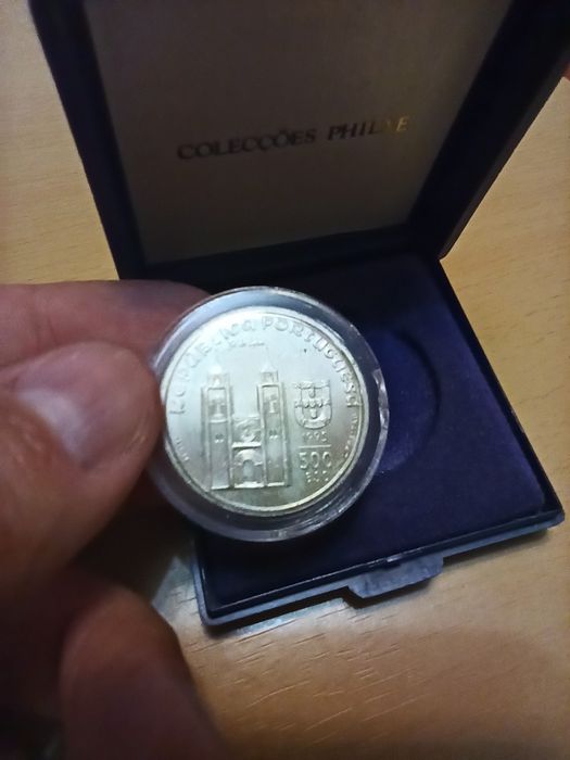 Moeda de 500 escudos prata Santo Antônio Nova