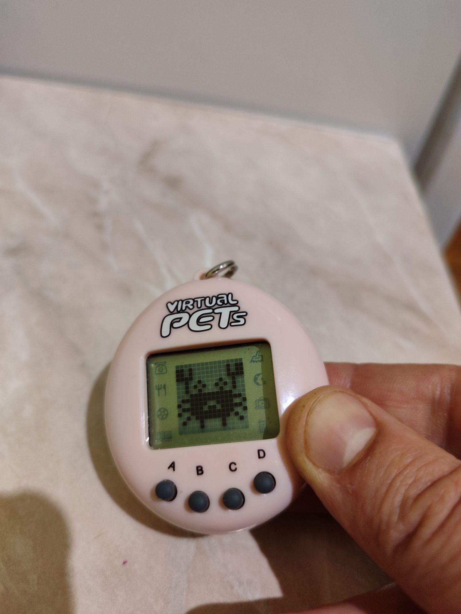 Тамагочі virtual PETs, іграшка стан нової