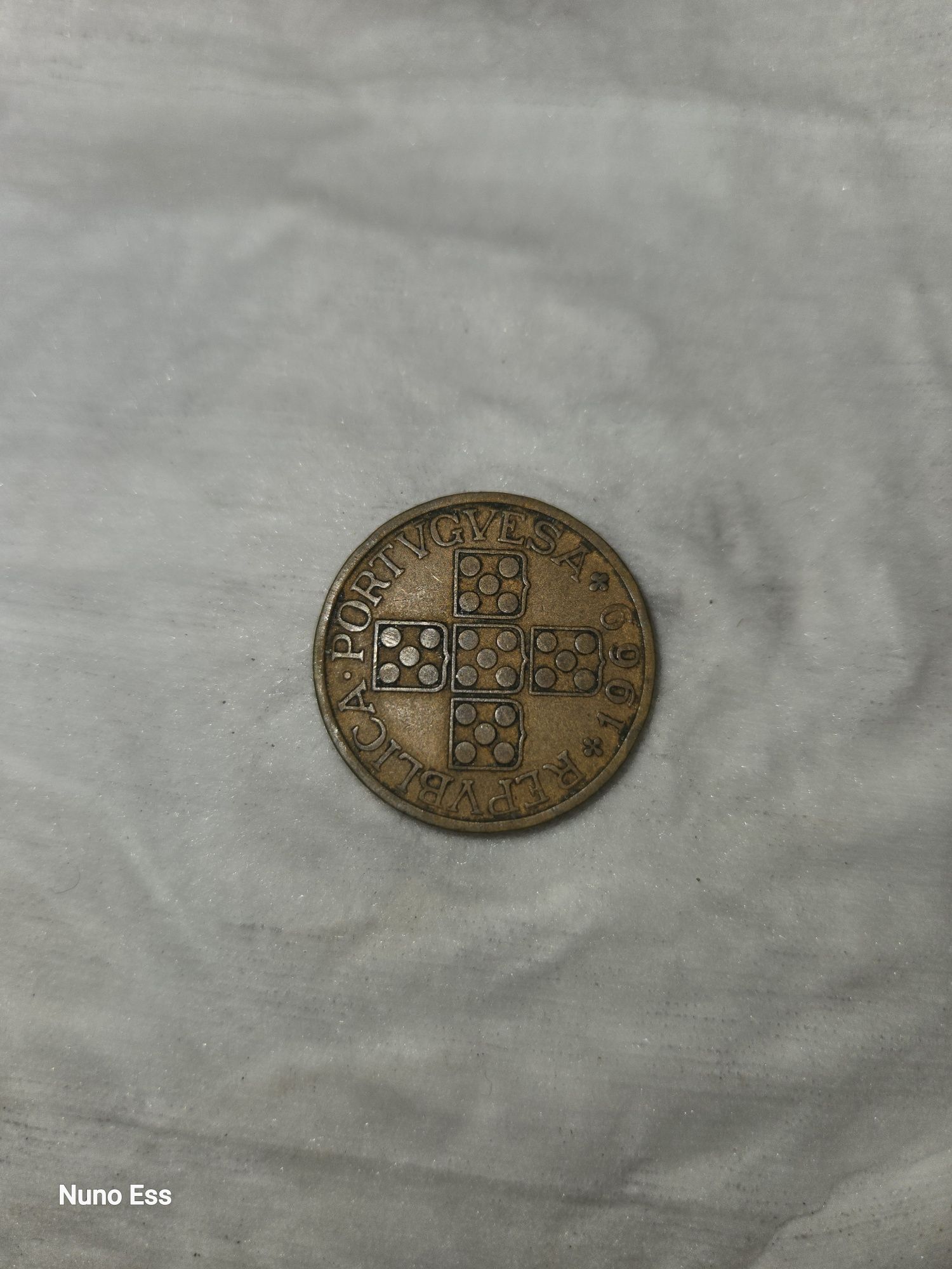 Moedas antigas algumas especiais