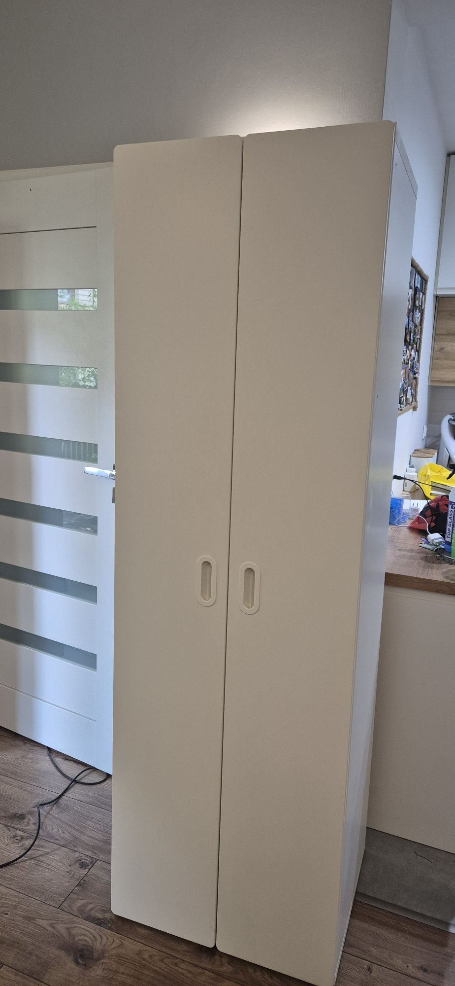 Szafa dla dzieci Ikea Stuva Fritids, fotel, lampa