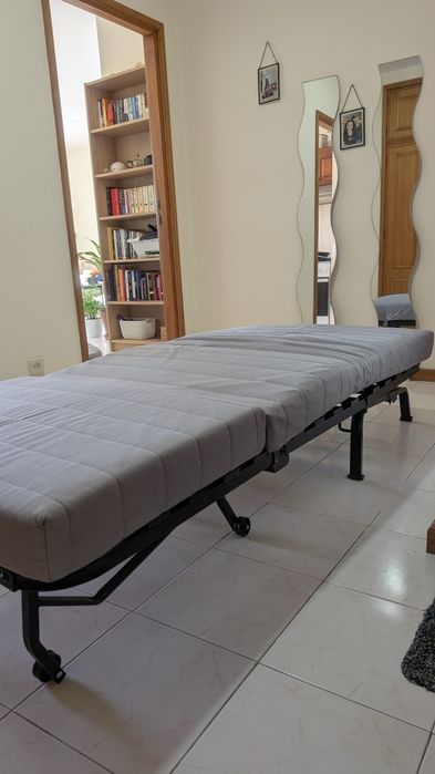 Poltrona-cama IKEA metade do preço
