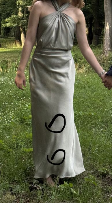 szałwiowa sukienka maxi dla druhny satynowa Asos