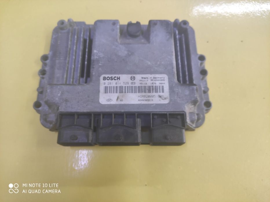 Блок управління двигуном 0281011529 Opel Vivaro Renault Trafic 1,9
