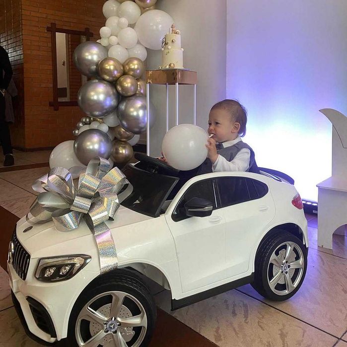 Дитячий електромобіль на акумуляторі Mercedes M 4560 з пультом
