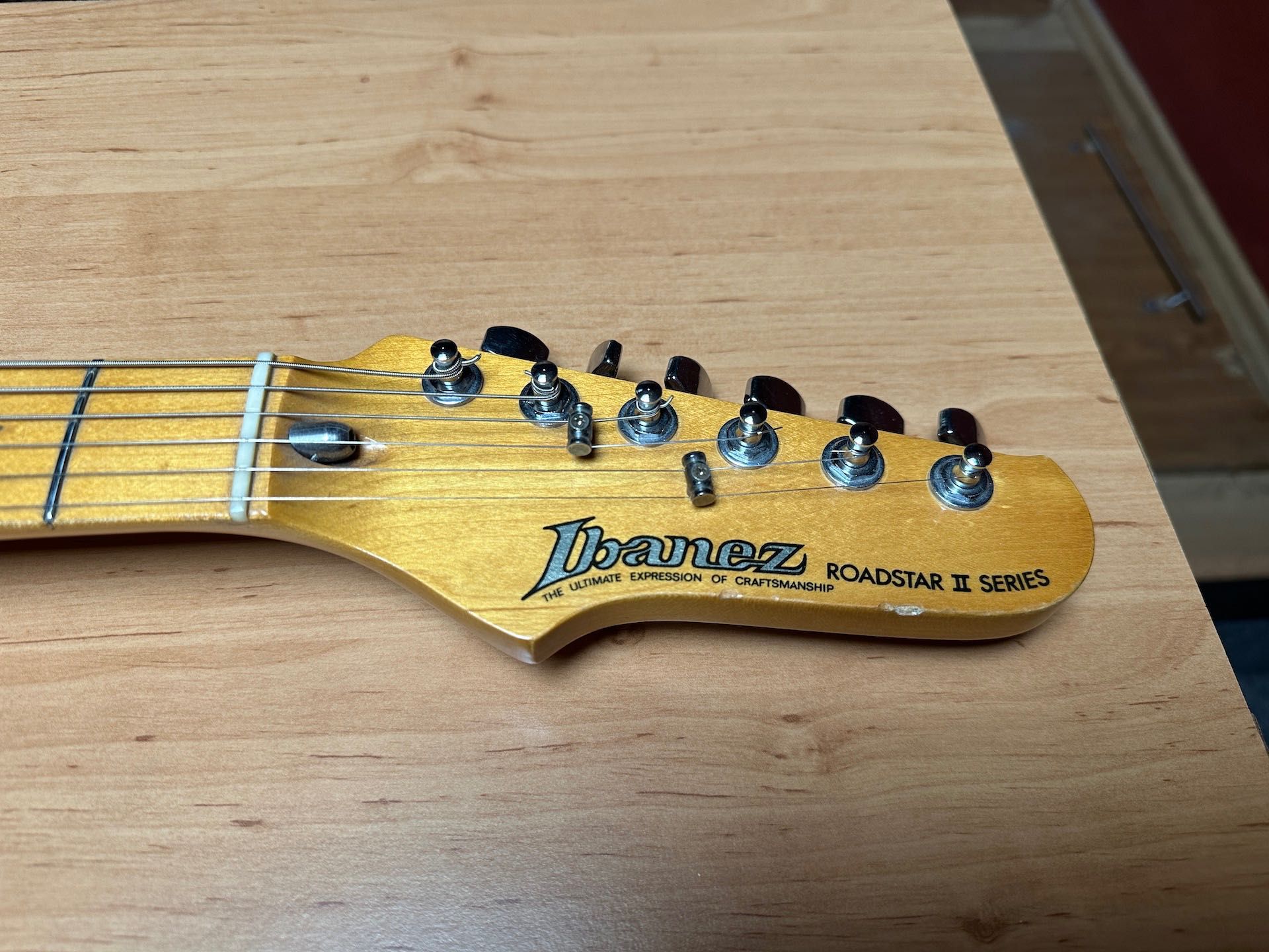Ibanez Roadstar II 1983