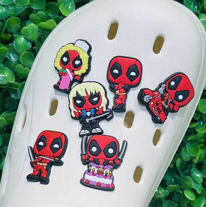 Przypinki do butów crocs DEADPOOL WOLVERINE Avengers MARVEL prezent