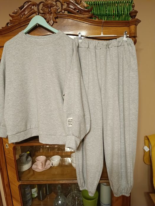Szary dres damski oversize