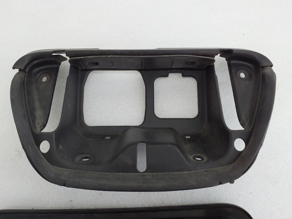 Porta / entrada de carga PHEV - EV NISSAN Leaf EV (ZE0)