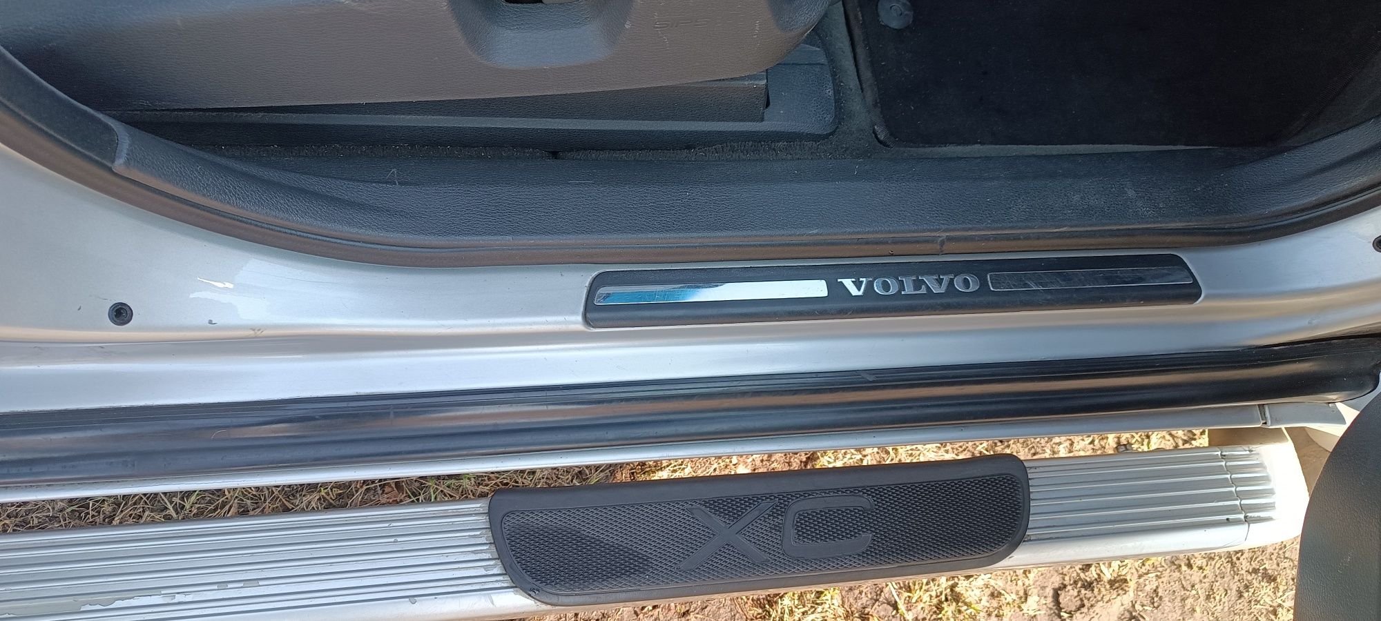 Volvo XC-90 . Полный привод !