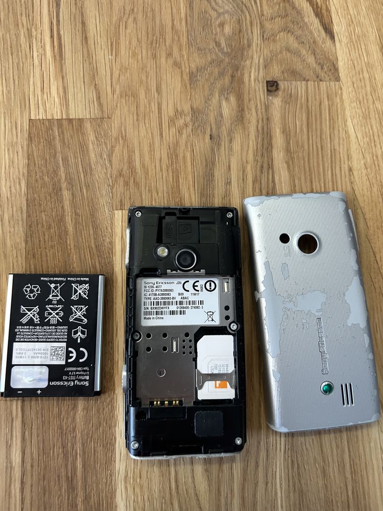 Sony ericsson j20i. SIMLOCK ORANGE