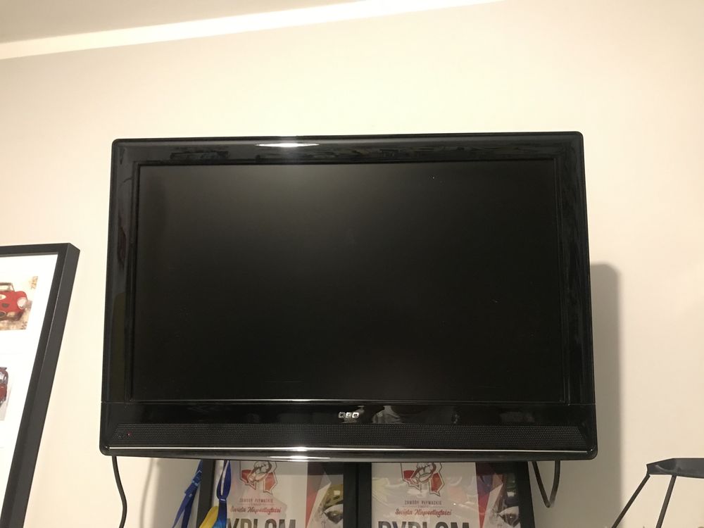 Telewizor LCD Prosonic 23 cale B23F6D z wbudowanym DVD