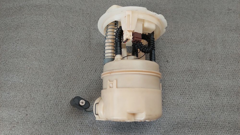 Bomba de combustível RENAULT Clio II (BB0/1/2_, CB0/1/2_)