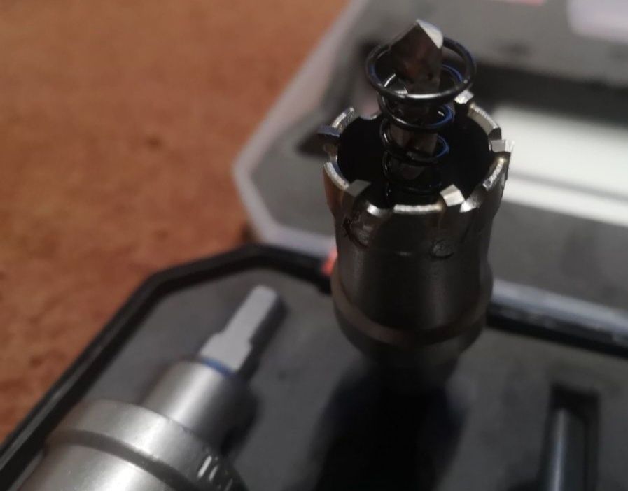 Wiertło otwornica korona do metalu drewna plastiku PCV zestaw 16-35 mm