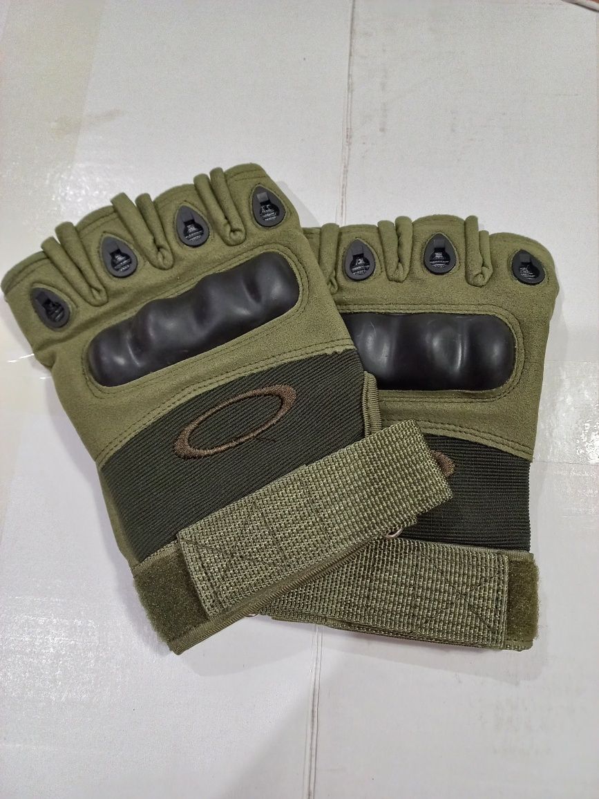 Тактичні рукавички безпалі зі вставками для захисту сугллбів #3БВ

Роз