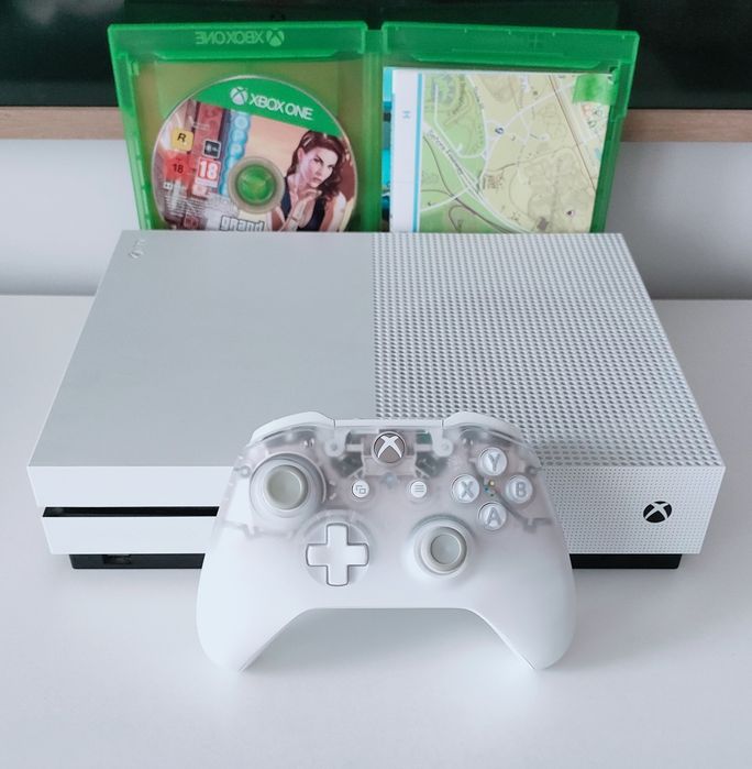 XBOX one S / limitowany pad / Gta 5