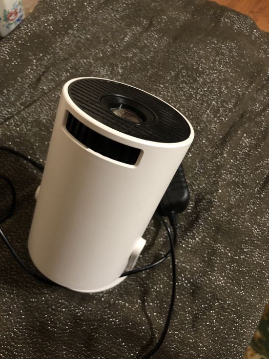 LED Проєктор новий