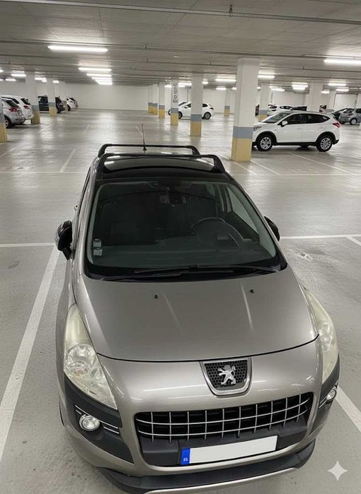 Peugeot 3008 – 2012 – Muito estimado