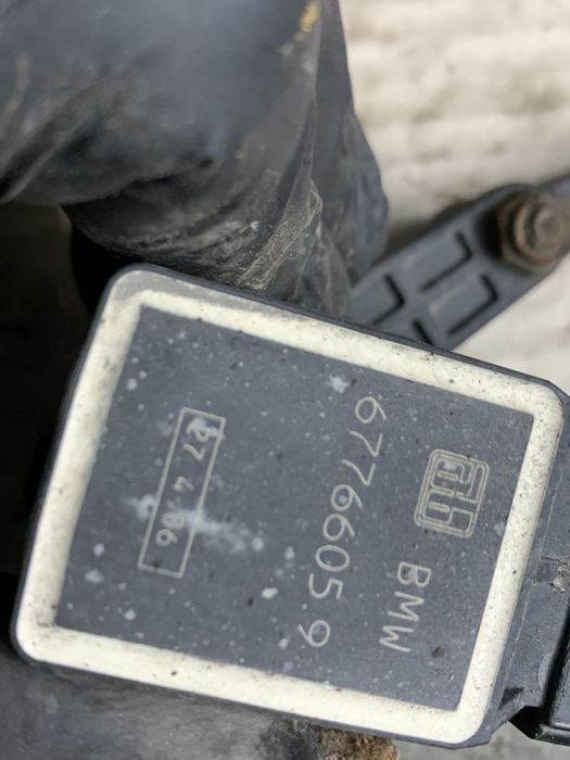 Czujnik swiatel zawieszenia nivo wysokosci xenonu bmw e60 e90 e61 e83