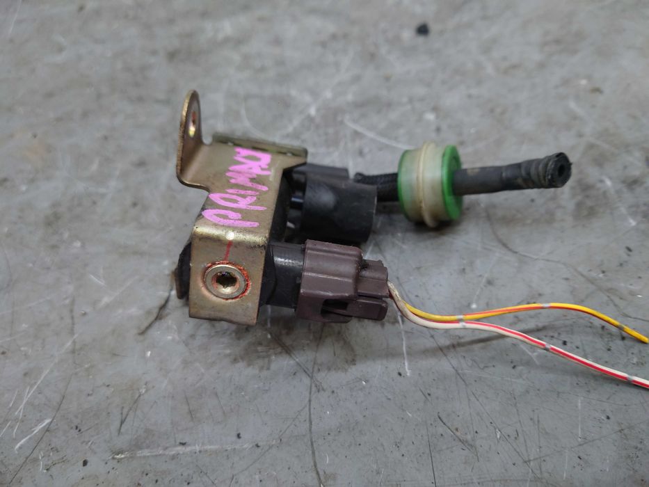 Mazda 6 I GG Premacy 2.0 CITD Zawór Podciśnienia