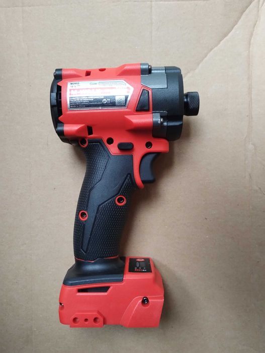 Zakrętarka udarowa do Milwaukee M18