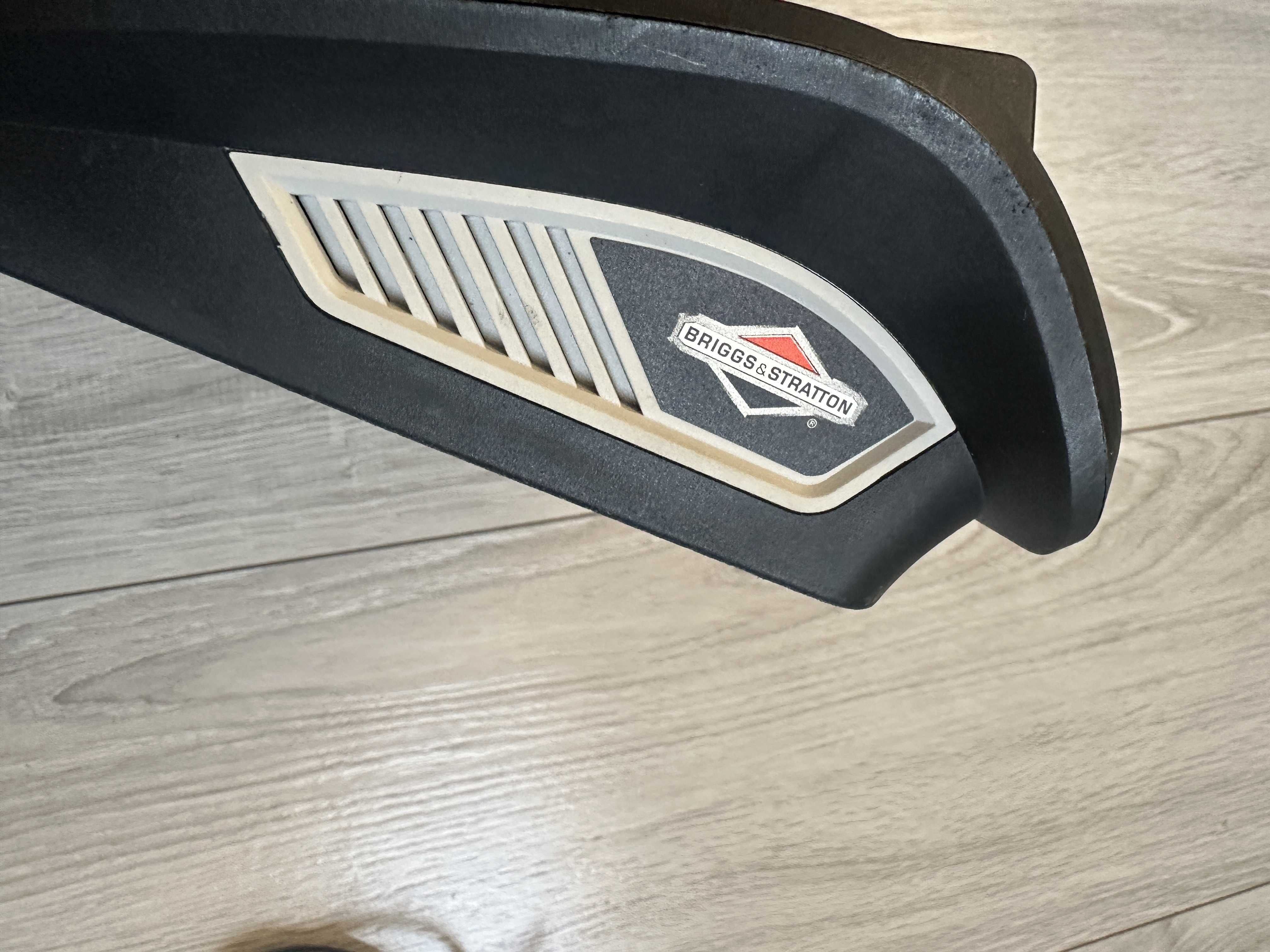 Briggs & Stratton murray / sprint podwójna ładowarka do aku 18v