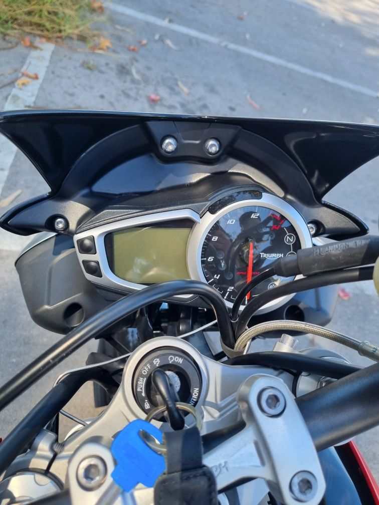 Triumph Street Triple R