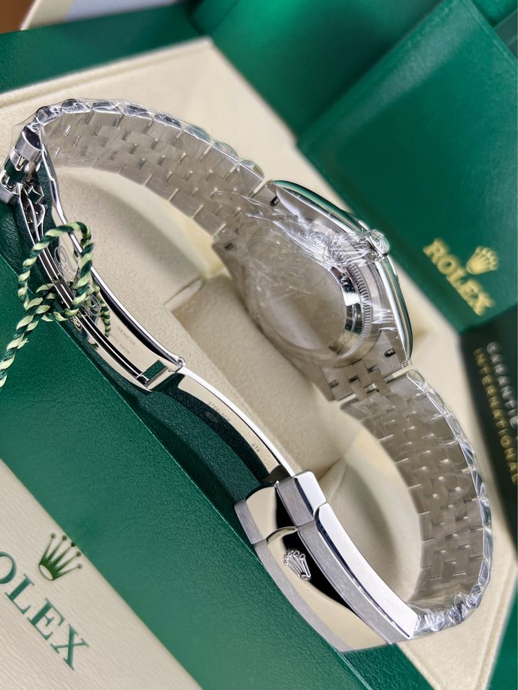 Часы Rolex Datejust 36 “Palm” новые, 2024 год