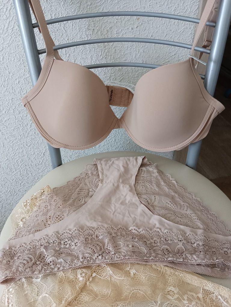 Бюстгальтер. Бельё. TEZENIS.