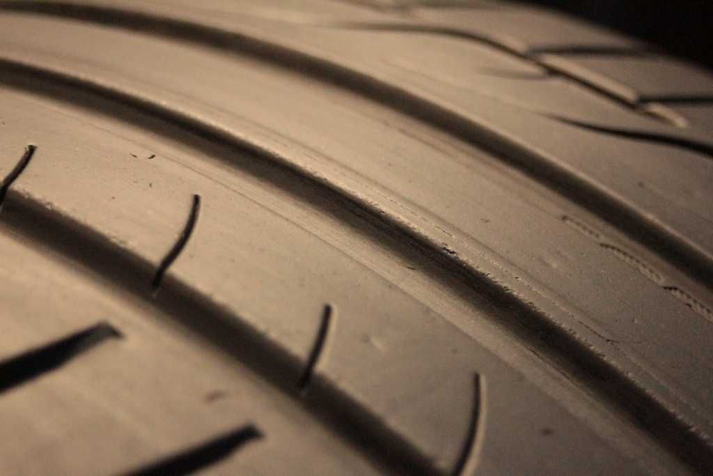 255/35/19 Dunlop Sport Maxx RT 255/35 R19