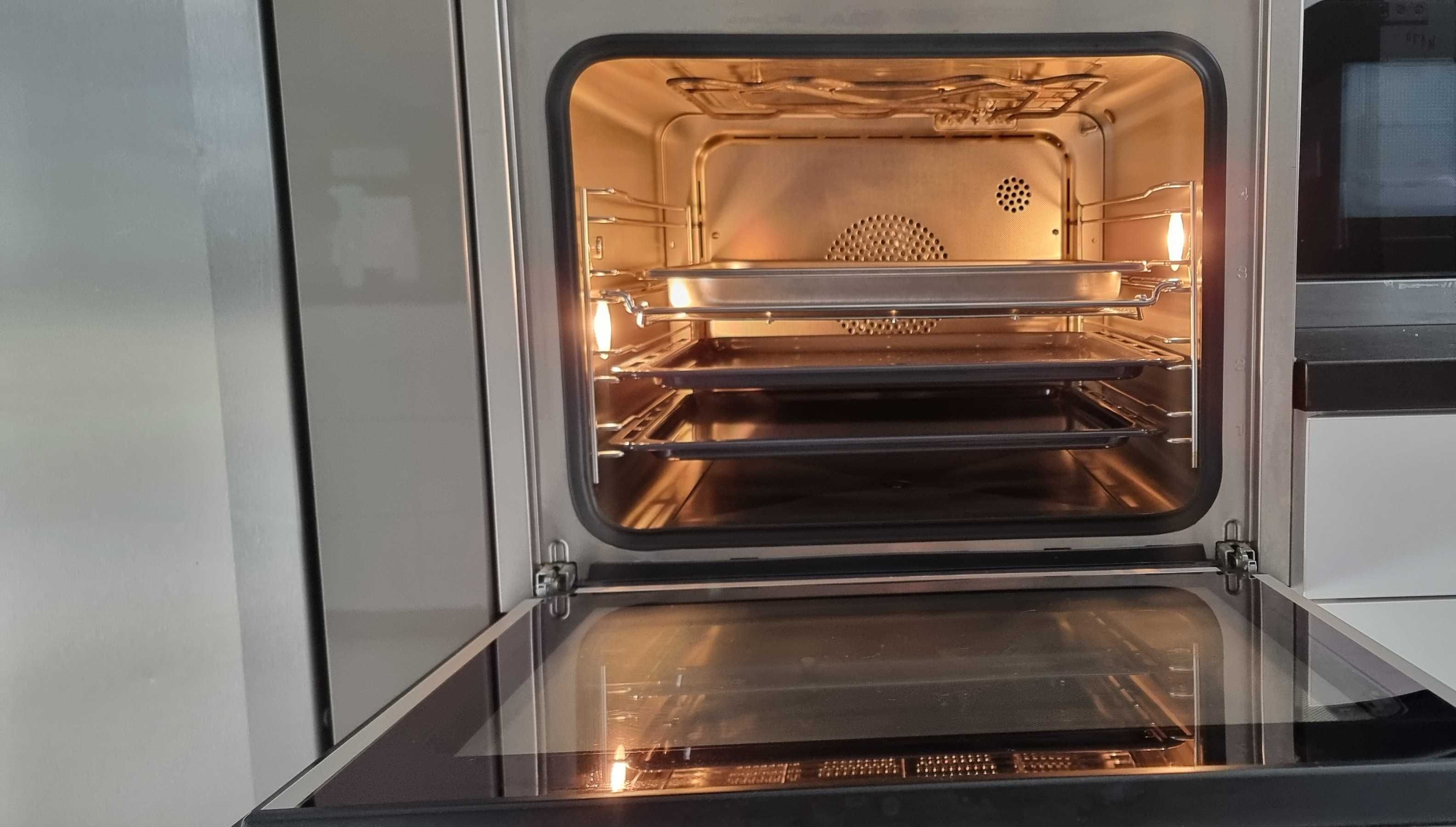 Piekarnik 2w1. Piekarnik konwekcyjno - parowy Miele DGC 6860 XXL, 68L