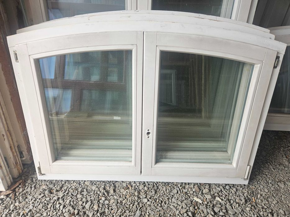 OKNA Drewniane Sosnowe Łukowe Dwuskrzydłowe 128x90cm 3 sztuki białe