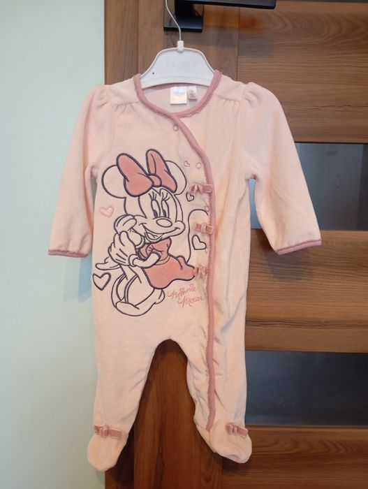 Pajacyk kombinezon pajac welurowy Myszka Miki 62 piżama