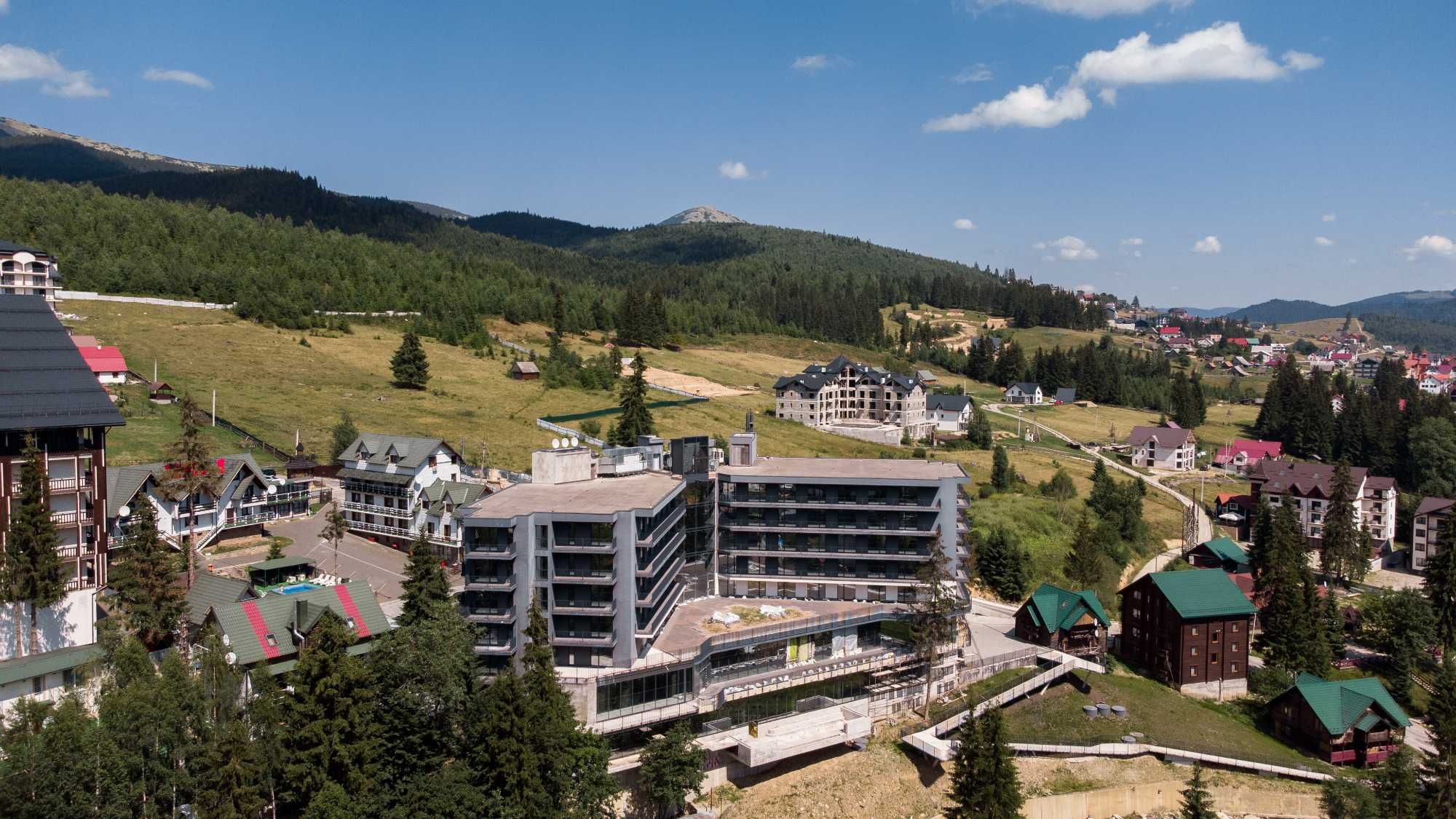Оренда даху в Буковелі в готелі LEV Resort Hotel