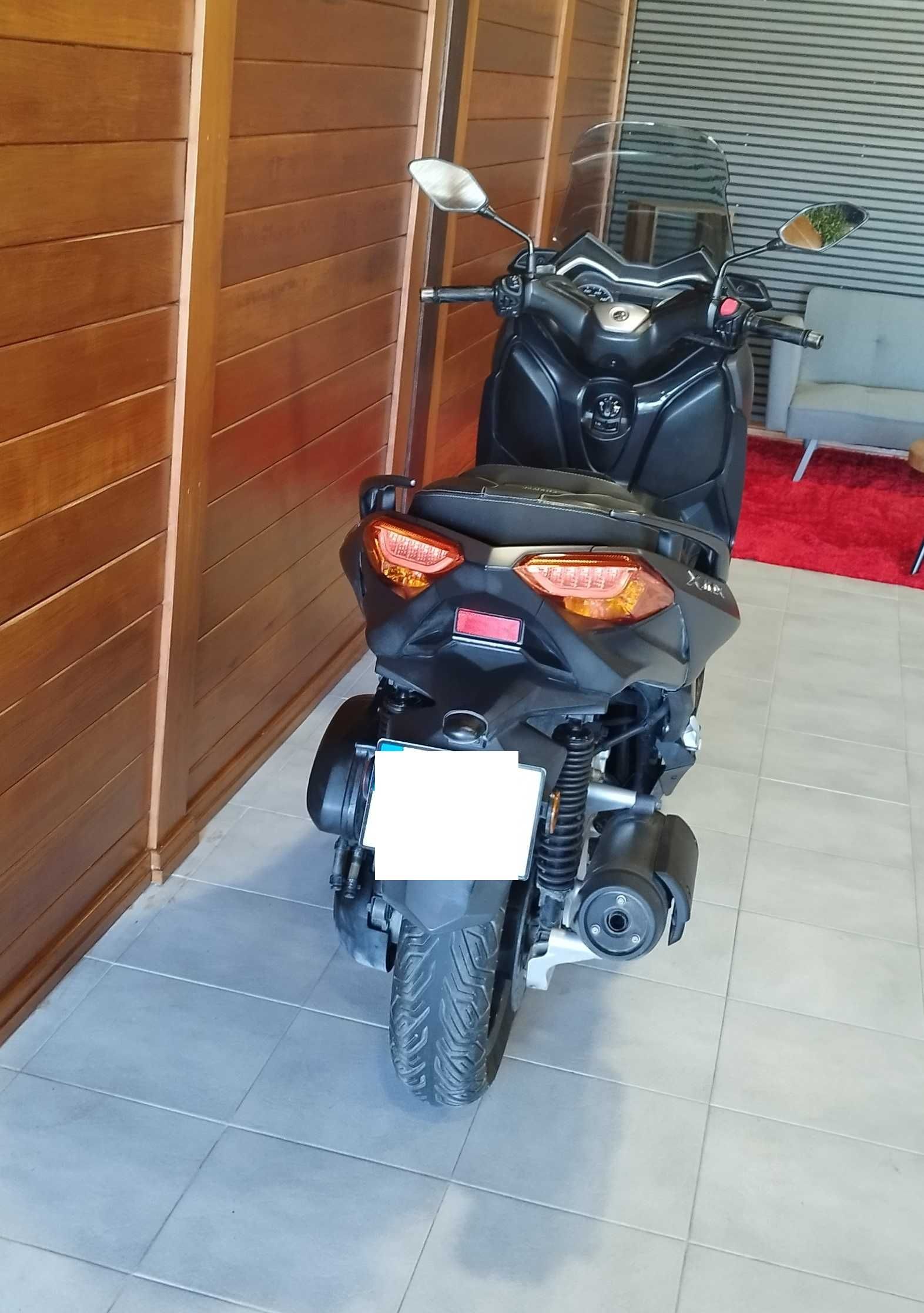 Yamaha Xmax 125 x-max